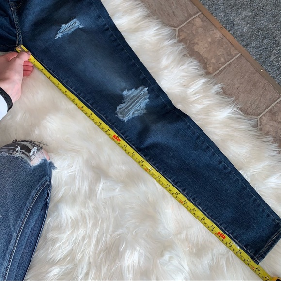 NWT Levi’s 720 High-Rise Super Skinny 2 Short W26 - Picture 9 of 9